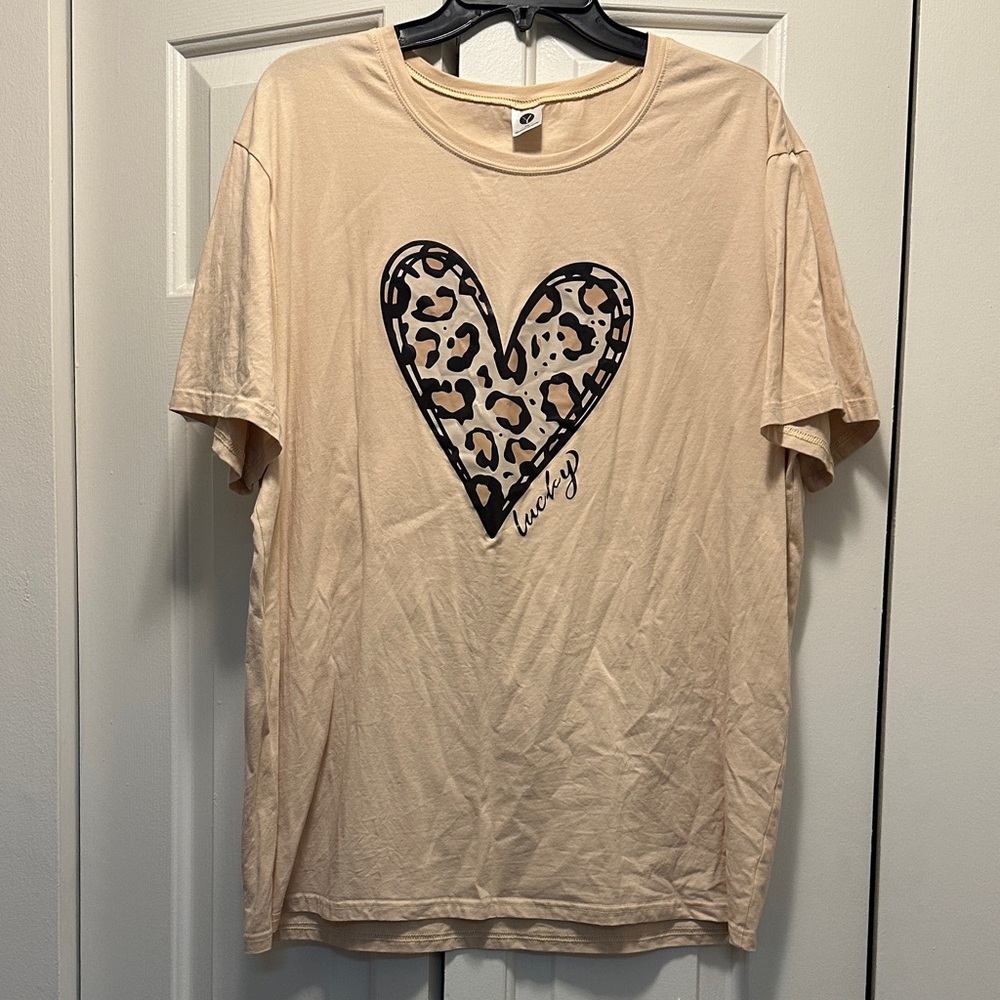 Beige T-Shirt with Leopard Heart Design
